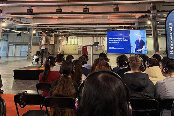 Foto: Ben Müller (Neonblau)